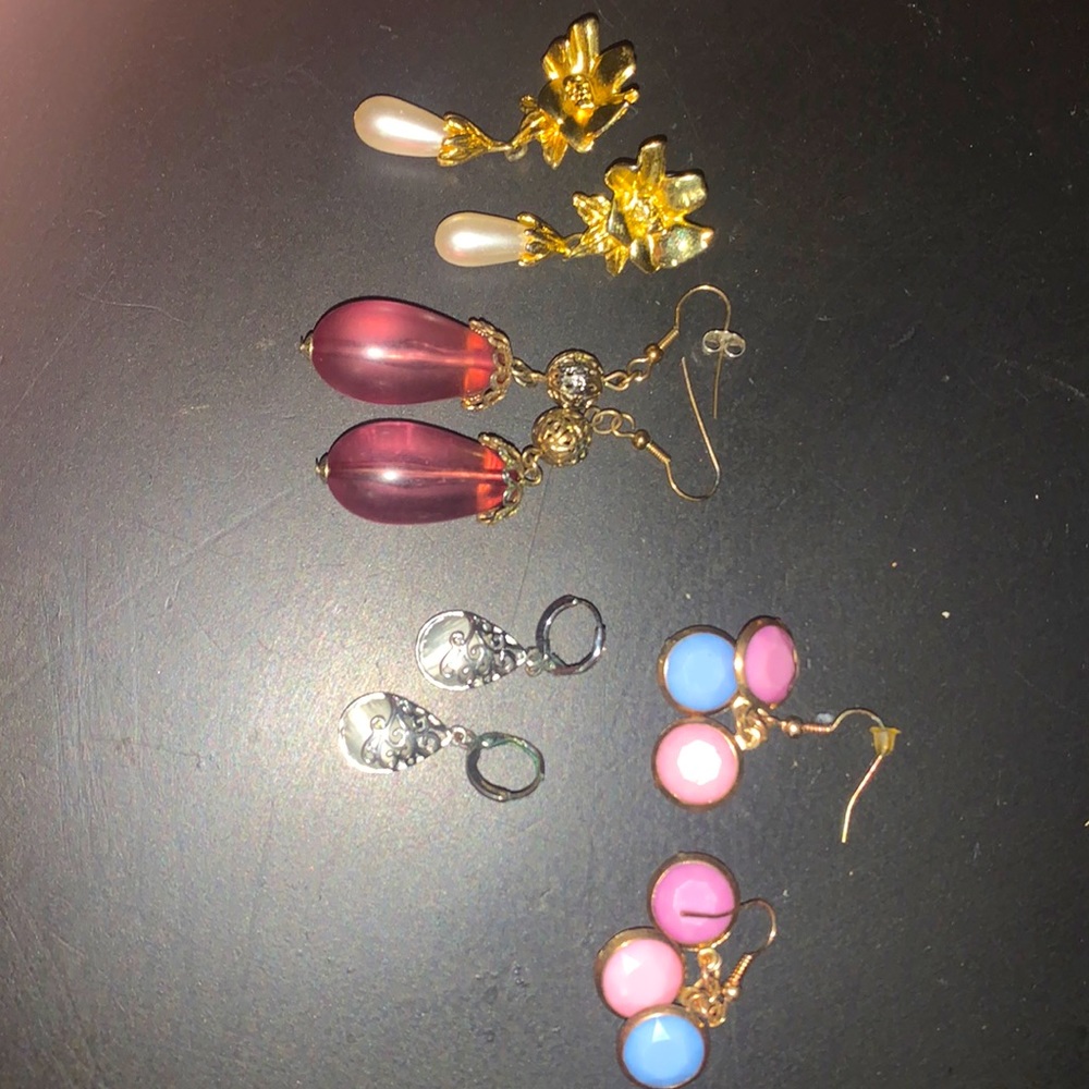 Pack of Earrings
